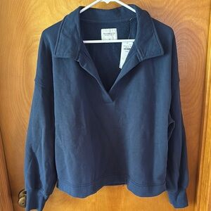 A&F Navy Blue Pullover Sweatshirt